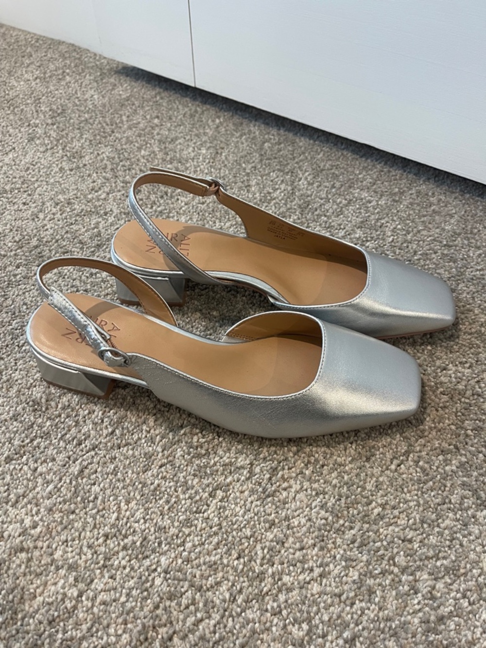 Women's Naturalizer Jayla Slingback Pumps Silver Size 9 - Picture 3 of 6